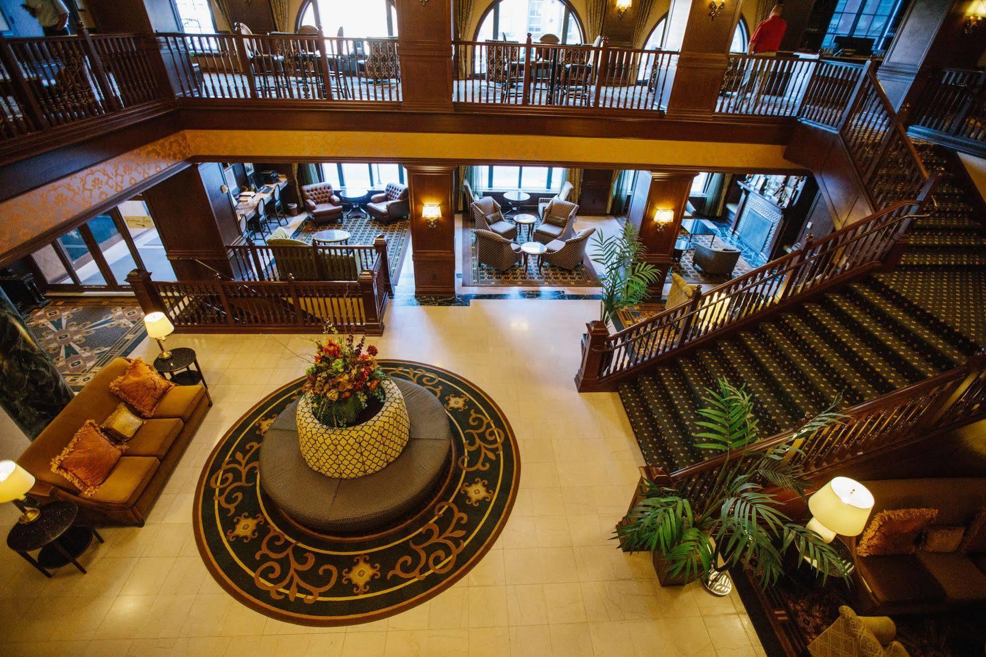 Hotel Julien Dubuque Εξωτερικό φωτογραφία